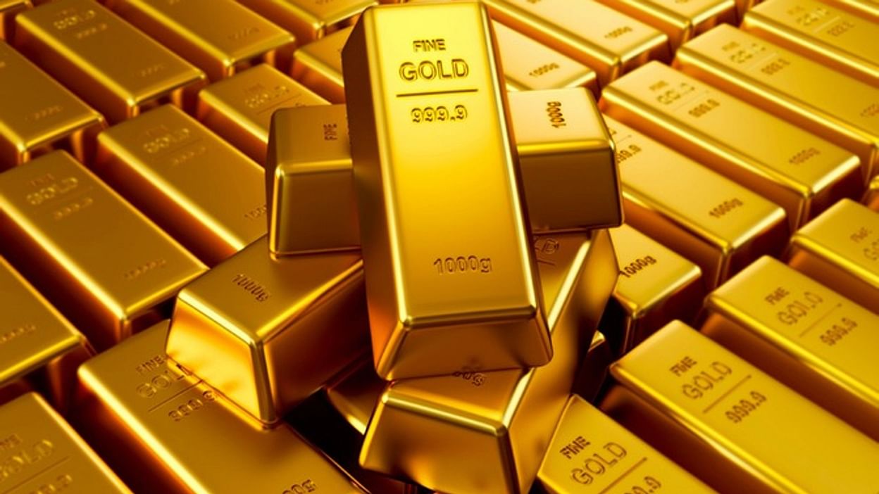 gold-price-drops-rs-3400-per-tola