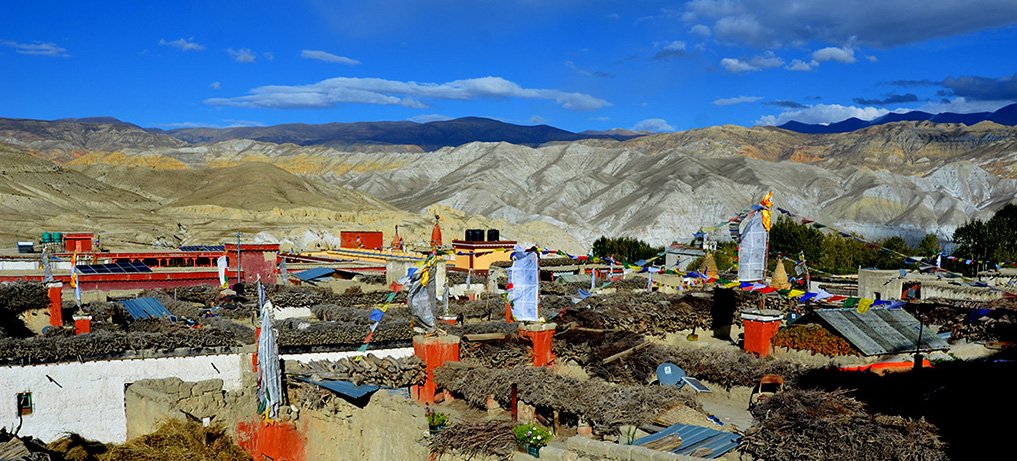 with-monuments-of-himalayan-civilisation-upper-mustang-offers-captivating-natural-beauty-photo-feature
