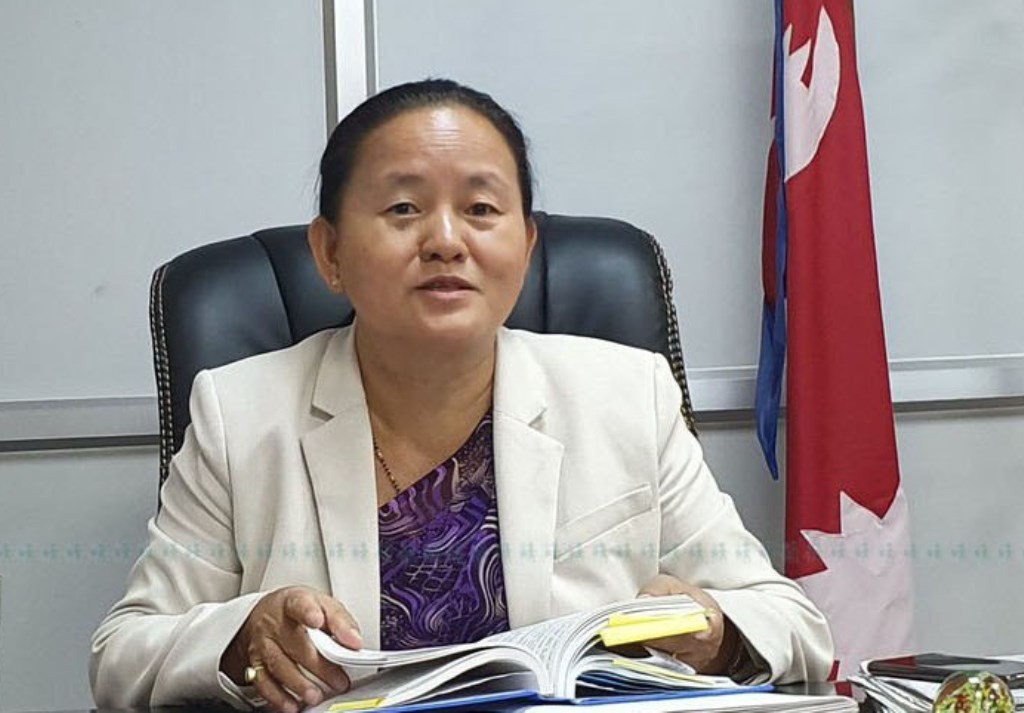 government-has-prioritized-health-security-of-people-minister-tumbahangphe