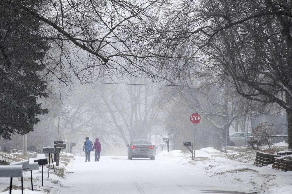 storm-threatens-midwest-with-heavy-snow-travel-disruptions