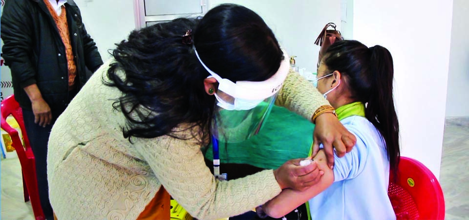 over-5000-administered-vaccine-against-covid-19-in-siraha