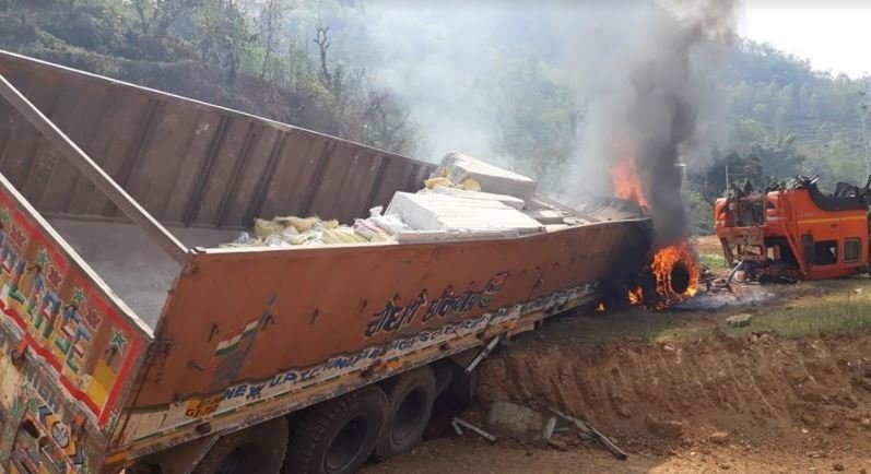 fire-breaks-out-on-a-truck-carrying-marbles-injuring-two-indian-nationals