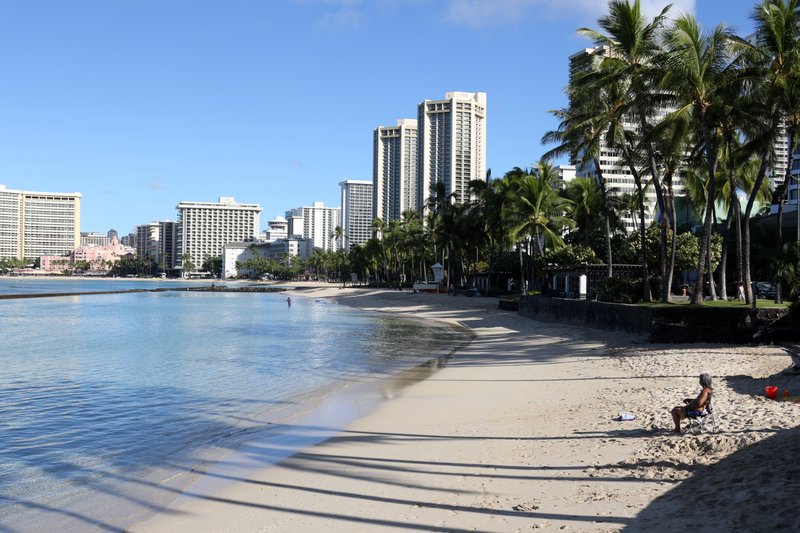 hawaii-gets-tourism-surge-as-coronavirus-rules-loosen-up