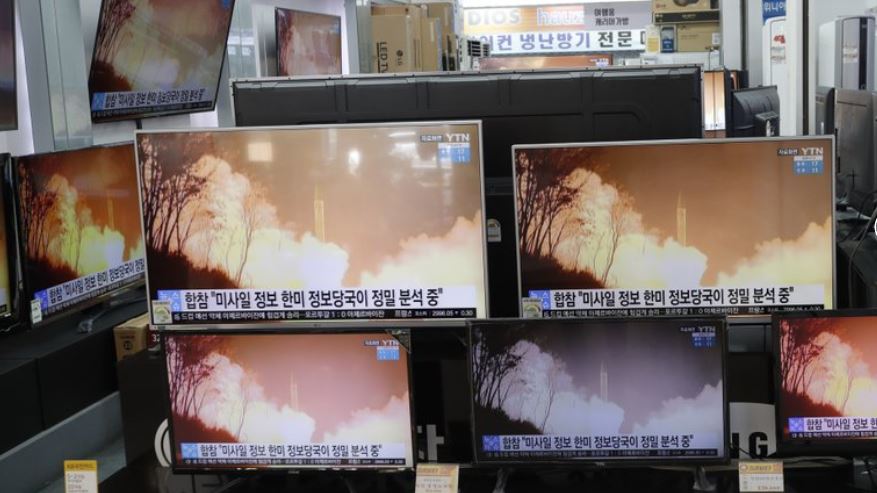 north-korea-test-fires-ballistic-missiles-in-message-to-us