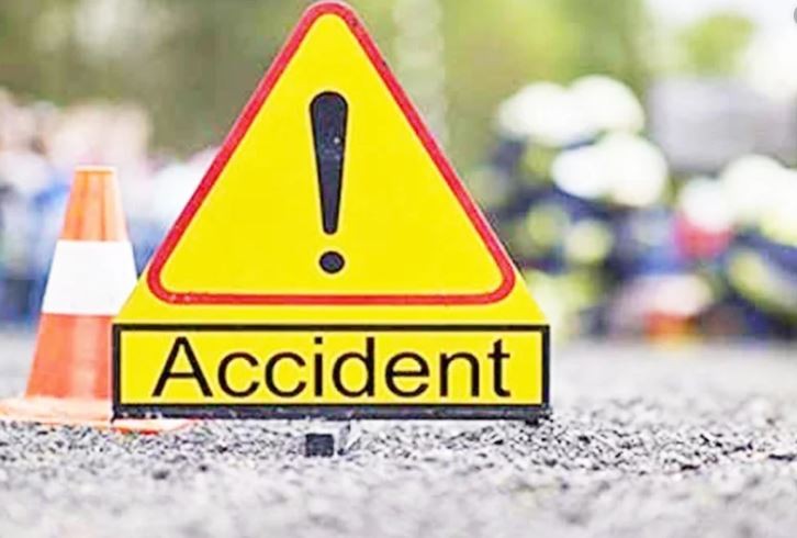one-killed-in-road-accident-in-bhimfedi