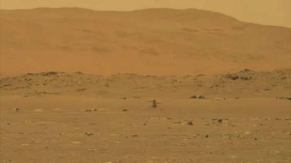 nasa-successfully-flies-small-helicopter-on-mars