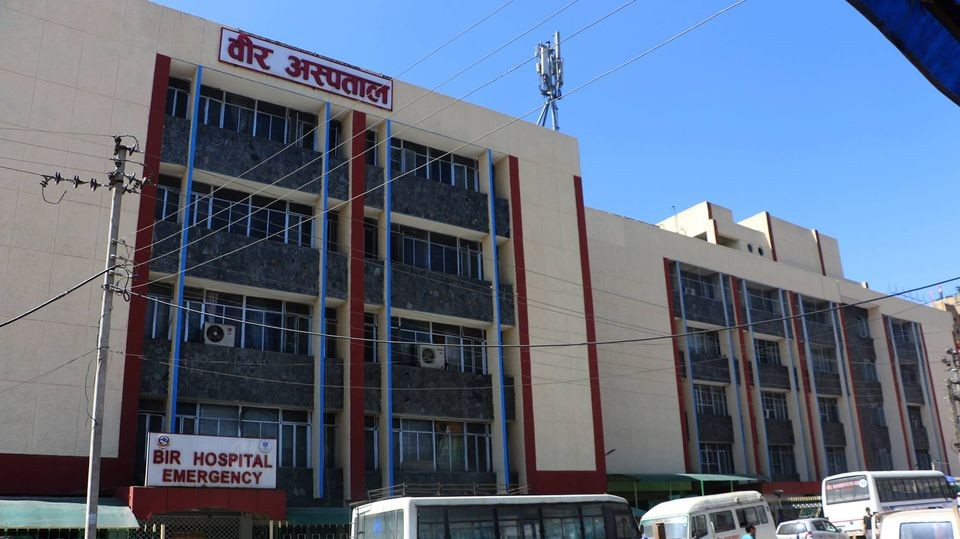seven-major-government-hospitals-of-kathmandu-valley-run-out-of-bed-for-covid-19-patients