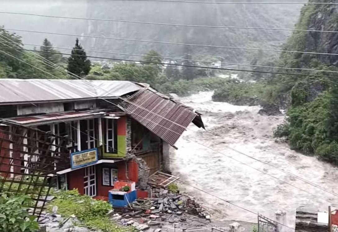 floods-sweep-away-rural-municipality-office-police-posts-banks-and-hotels-in-manang