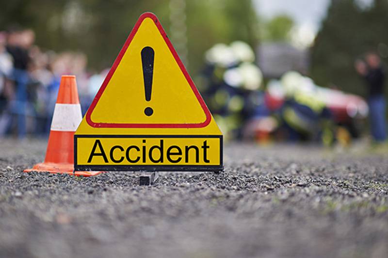 two-dead-five-injured-in-accident