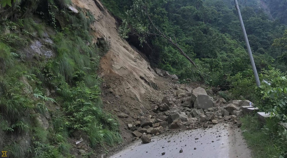 bhimdatta-highway-obstructed-due-to-landslide