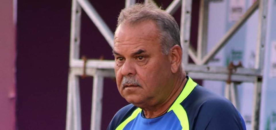 cricket-head-coach-whatmore-resigns