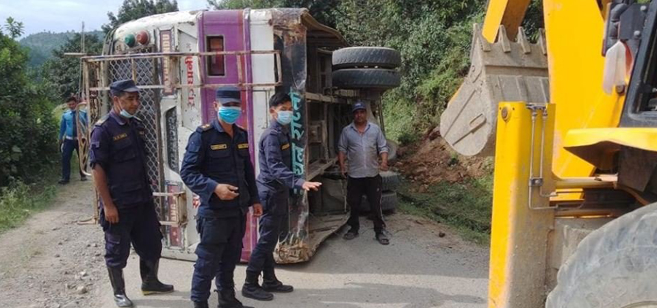 15-injured-in-salyan-bus-accident