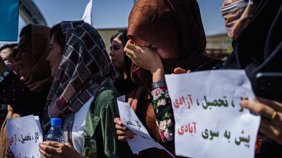 afghan-protesters-defy-taliban-intimidation