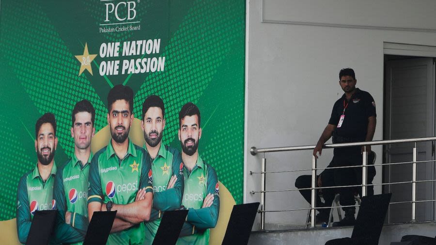 new-zealand-call-off-pakistan-tour-minutes-before-first-odi-citing-security-concerns