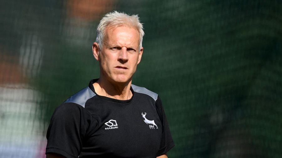 nottinghamshire-head-coach-peter-moores-signs-three-year-contract-extension