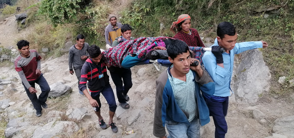 humla-locals-still-use-stretchers-to-carry-the-sick-19-20