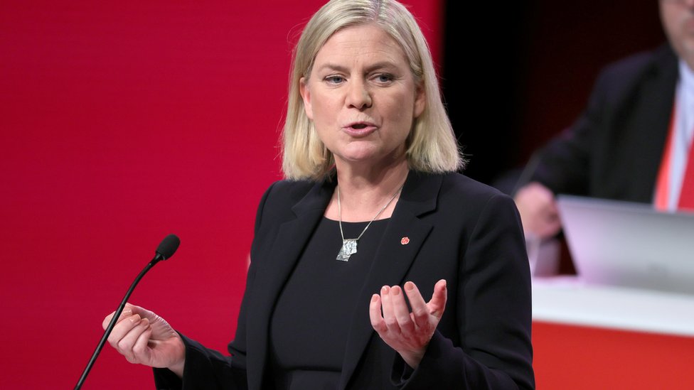 swedens-first-female-pm-resigns-on-day-one
