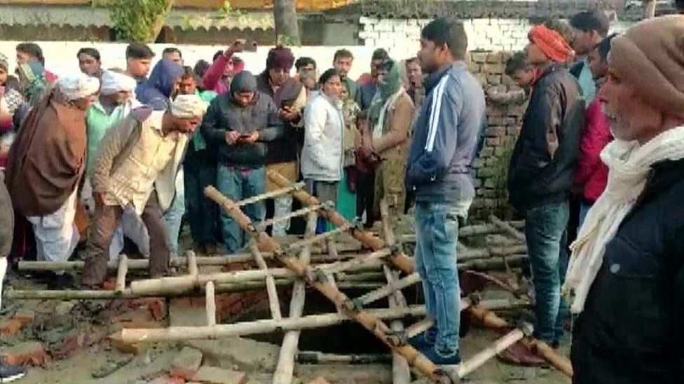 13-dead-after-falling-into-well-in-kushinagar