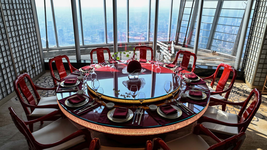 guinness-names-shanghai-eatery-as-worlds-highest-restaurant-in-a-building