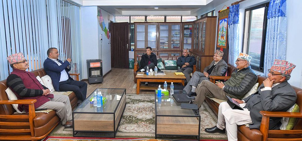 nc-and-uml-leaders-hold-discussion-in-balkot