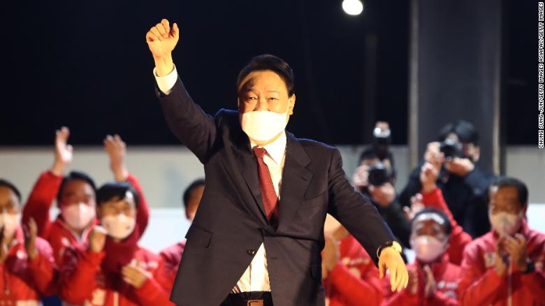 south-korea-elects-opposition-conservative-yoon-suk-yeol-to-be-next-president