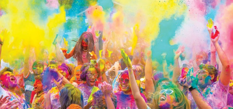 holi-festival-of-colours-being-observed-today