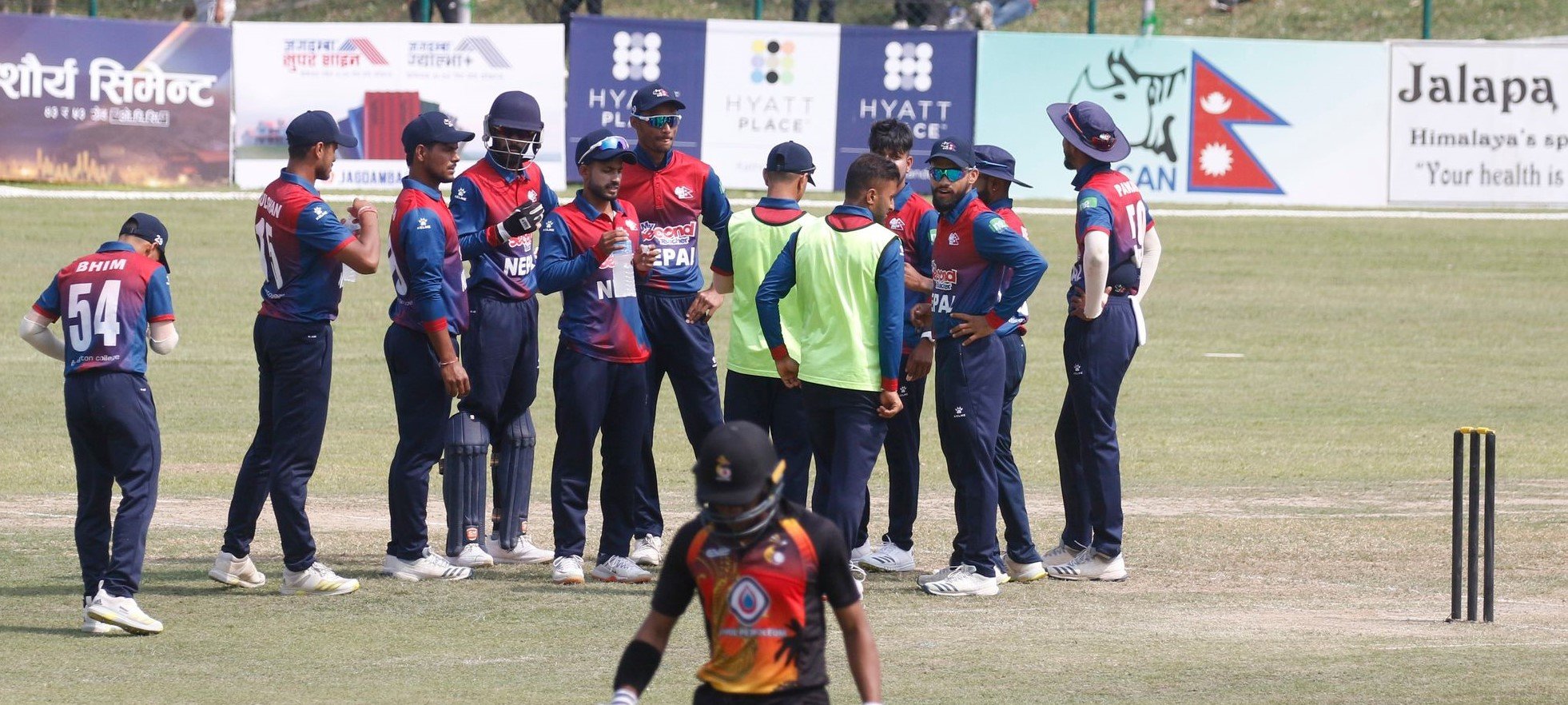 png-beat-nepal-by-3-wickets