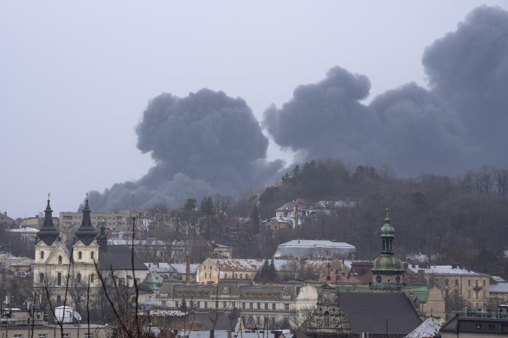 rocket-attacks-hit-ukraines-lviv-as-biden-visits-poland