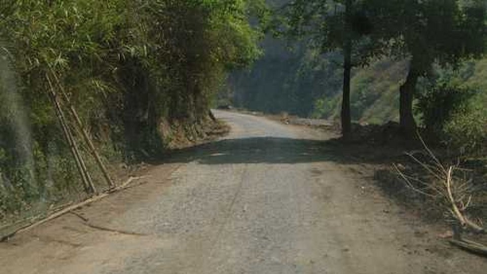 maldhunga-beni-road-section-to-closed-for-five-hours-for-22-days