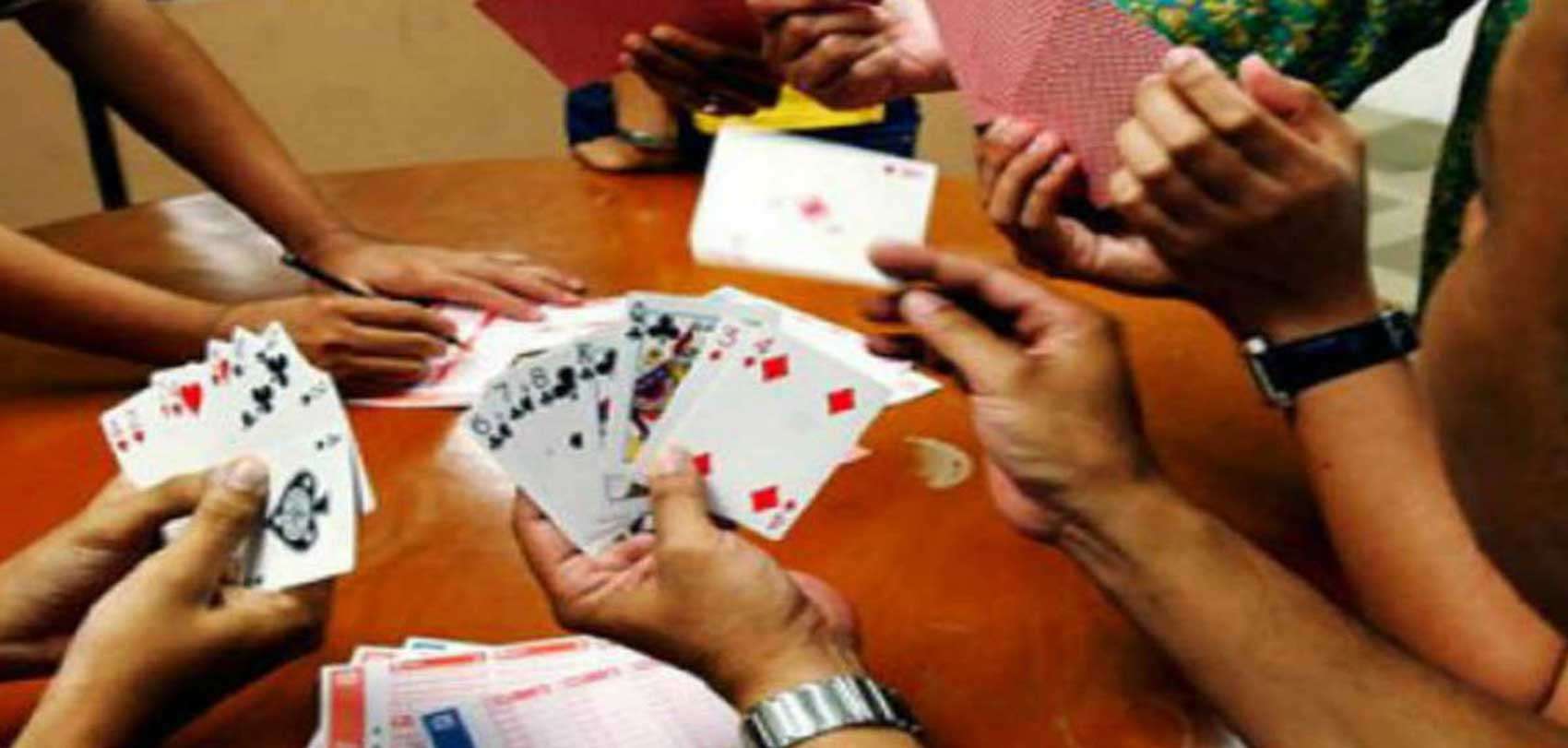 3-gamblers-held-with-rs-800-thousand-in-bhaktapur