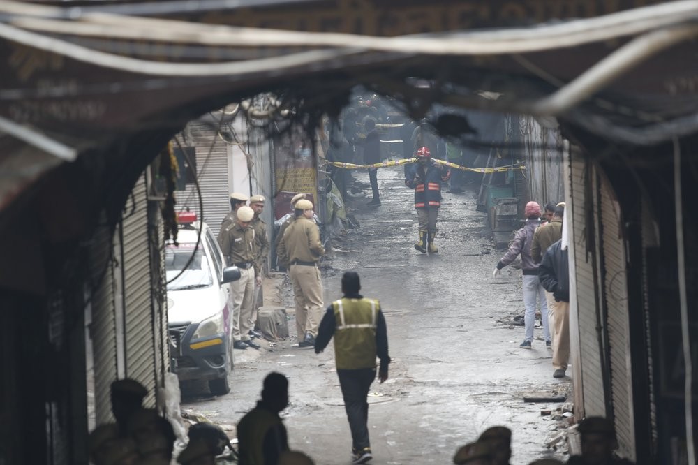 devastating-fire-kills-43-in-indian-capital