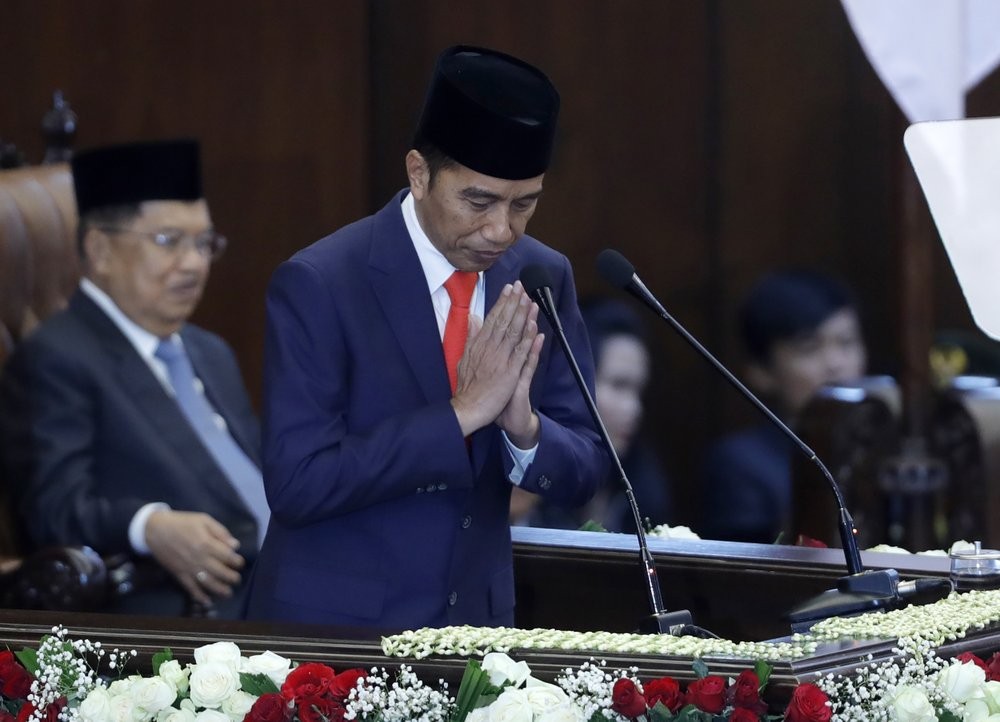 indonesias-popular-president-sworn-in-for-2nd-term